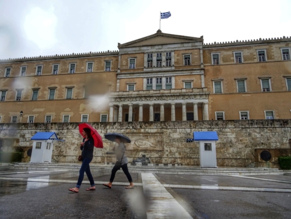 Καιρός: Βροχές και καταιγίδες – Που θα βρέξει σήμερα [χάρτης]