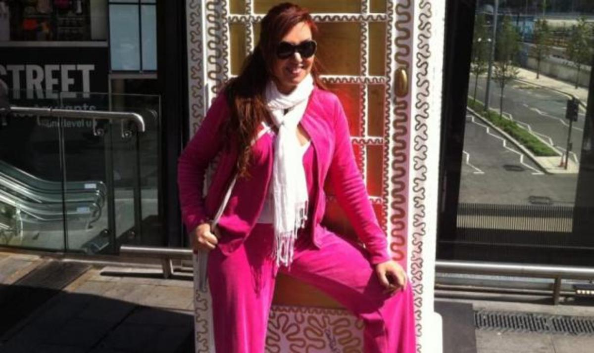 Τι έκανε η Καίτη Γαρμπή στο Λονδίνο; Βίντεο