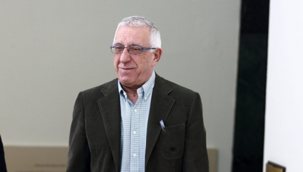 Ο Ν. Κακλαμάνης ζητά από τον Βαρουφάκη τα έγγραφα της συμφωνίας στο Eurogroup