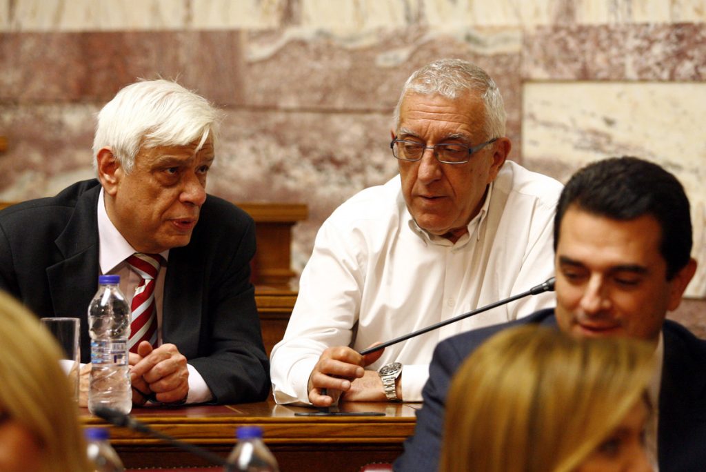 Κακλαμάνης: «Δεν άκουσα τίποτα από τον κ. Τσίπρα για ΝΑΤΟ»