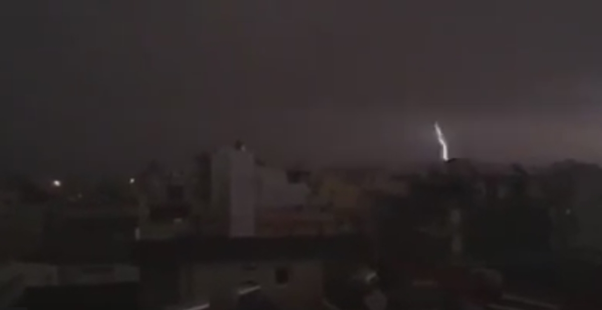 Πύργος: Άνοιξαν οι ουρανοί