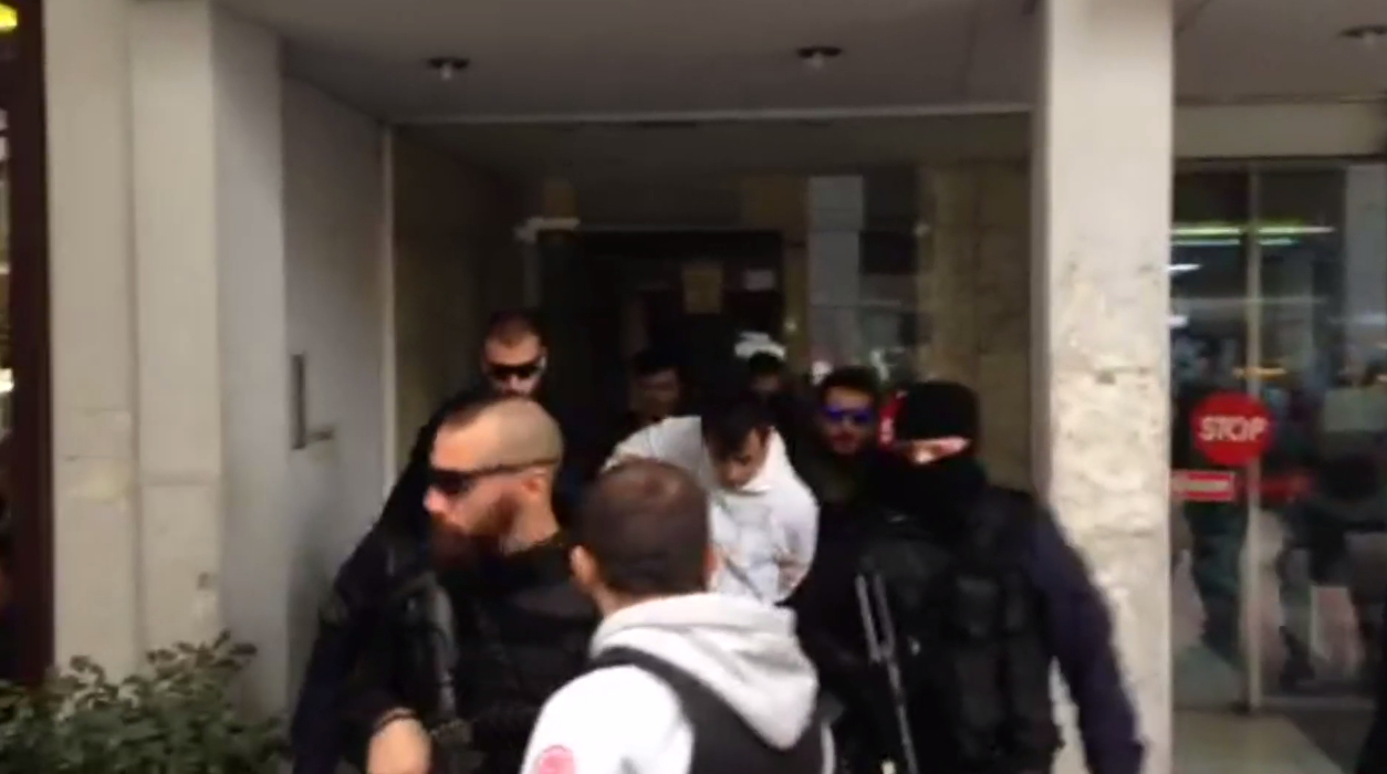 Μέλος της συμμορίας με τα καλάσνικοφ ζητά να ξαναπροσληφθεί στον δήμο Καβάλας