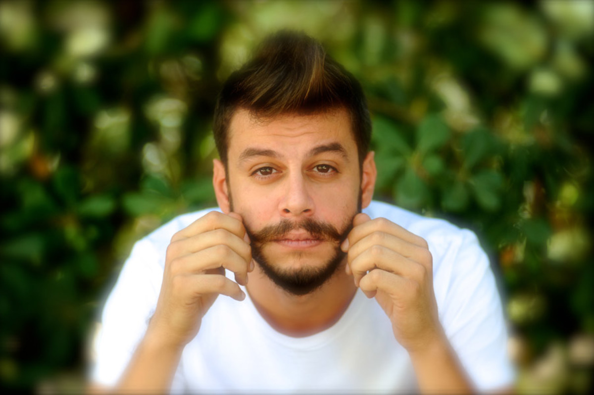 Λεωνίδας Καλφαγιάννης: Τι τον δυσκόλεψε στα φετινά επεισόδια του “Κάτω Παρτάλι”;