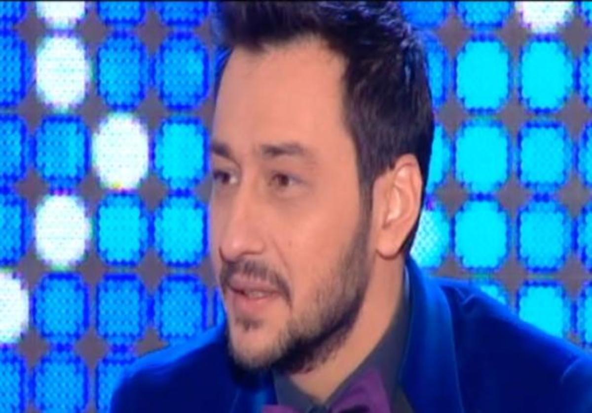 Η απάντηση του Πάνου Καλλίδη για το περιστατικό με το όπλο