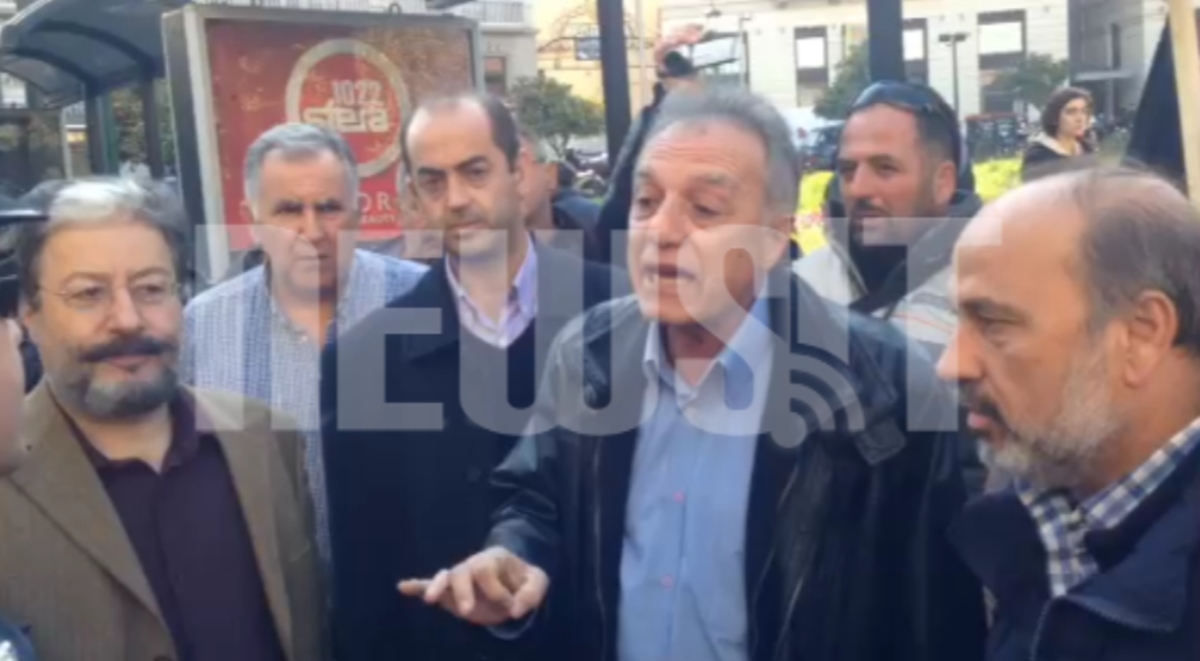 Σταμάτησαν φορτηγό με πορτοκάλια