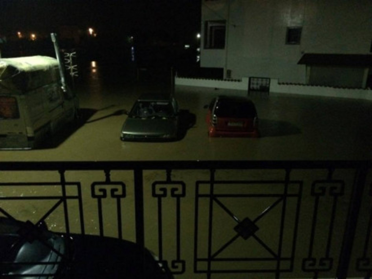 Ανυπολόγιστες καταστροφές στη Μυτιλήνη