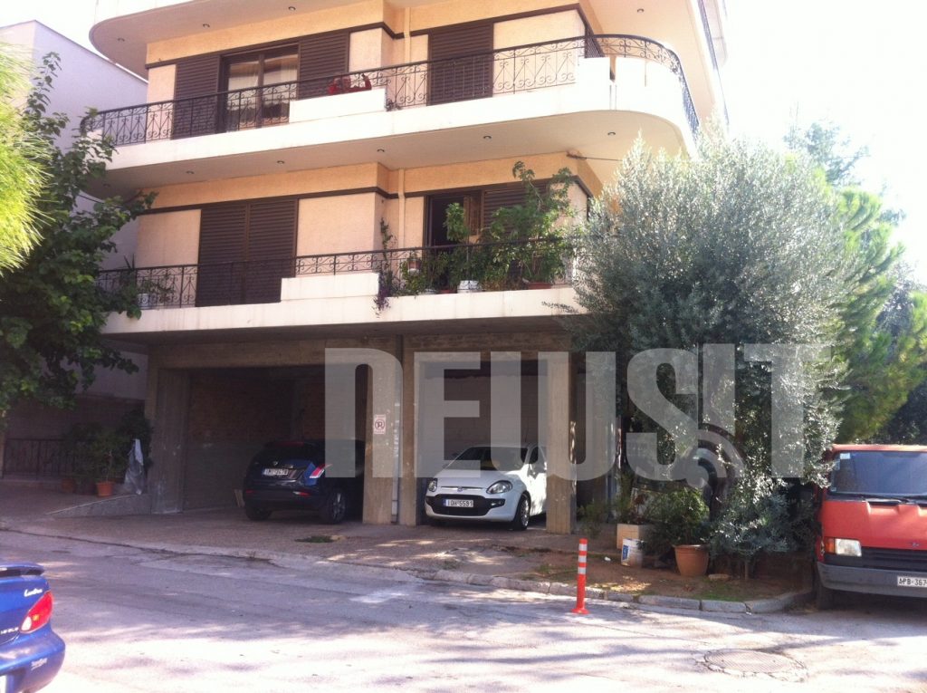 Ένοπλοι λήστεψαν ζευγάρι μέσα στο σπίτι του