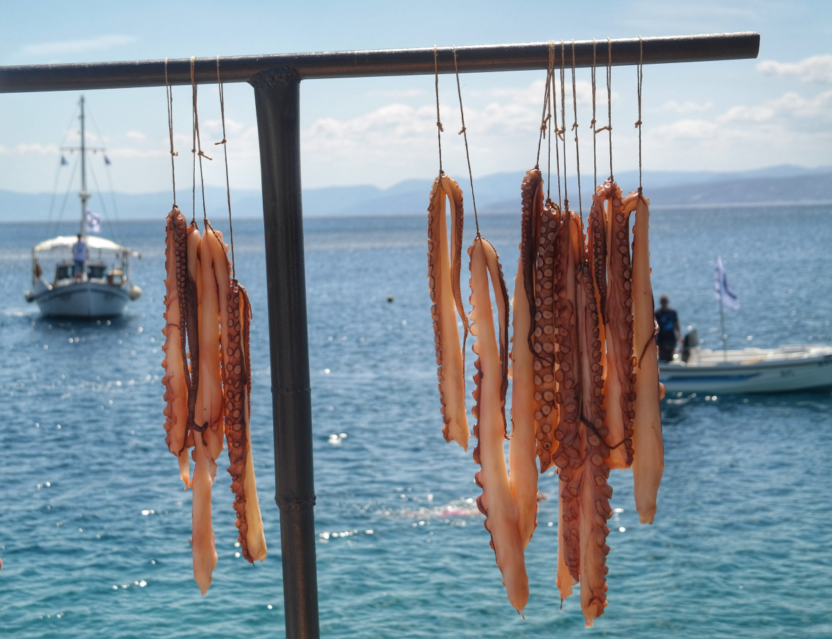 Αγίου Πνεύματος 2017: Δείτε πότε πέφτει