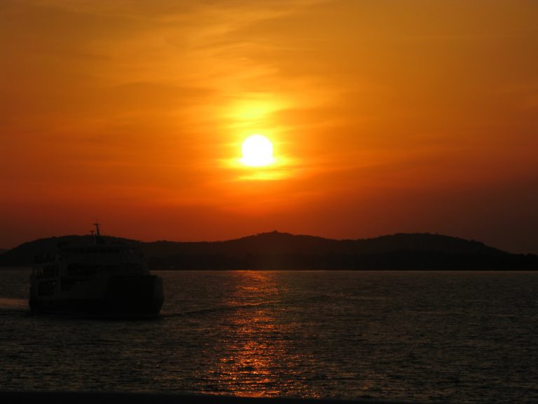 Καιρός – Meteo: Υψηλές θερμοκρασίες και αφρικανική σκόνη το Σαββατοκύριακο