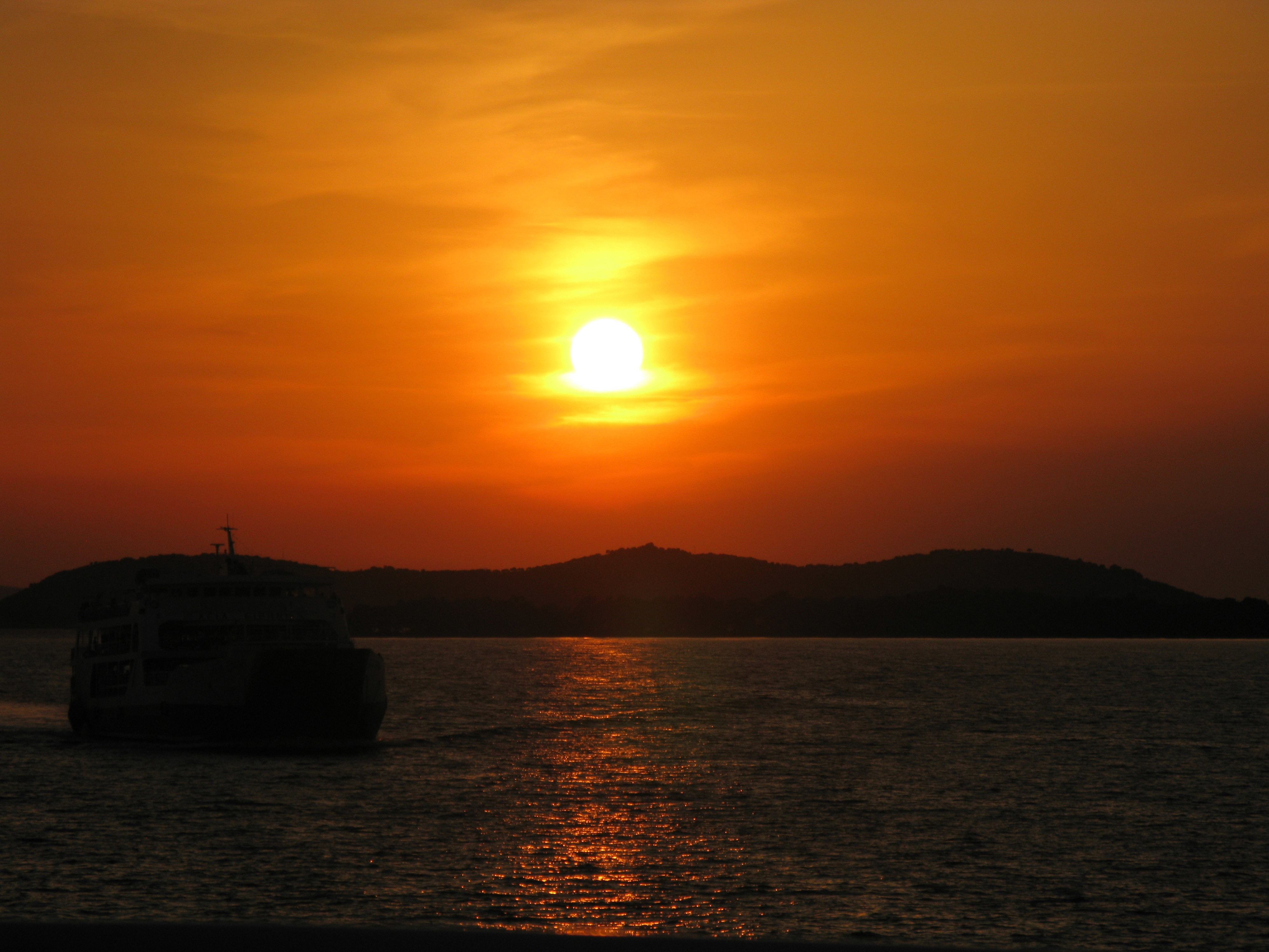 Καιρός – Meteo: Υψηλές θερμοκρασίες και αφρικανική σκόνη το Σαββατοκύριακο