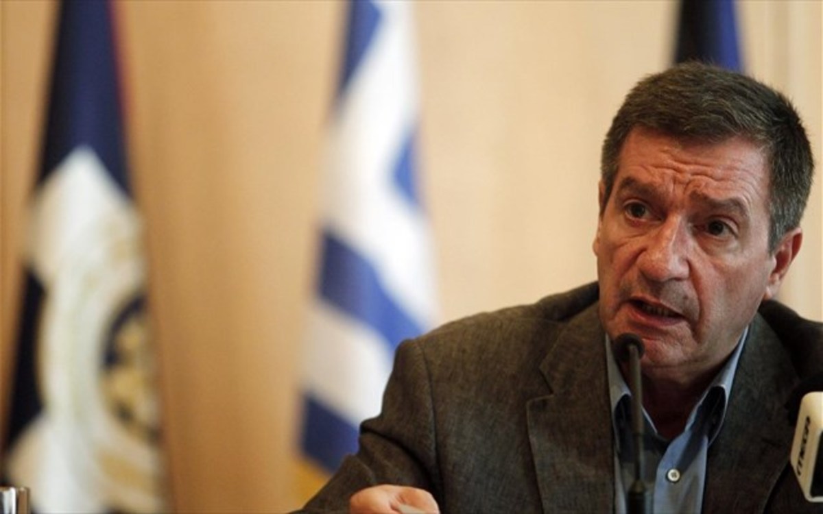Καμίνης: Δίνει κι άλλη πολυκατοικία στους αστέγους
