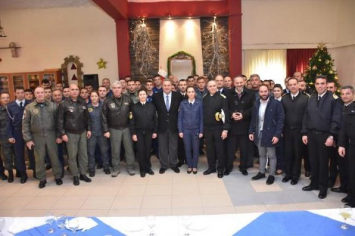 Ο Υπουργός Άμυνας Πάνος Καμμένος σε Μονάδες της Πολεμικής Αεροπορίας [pics]