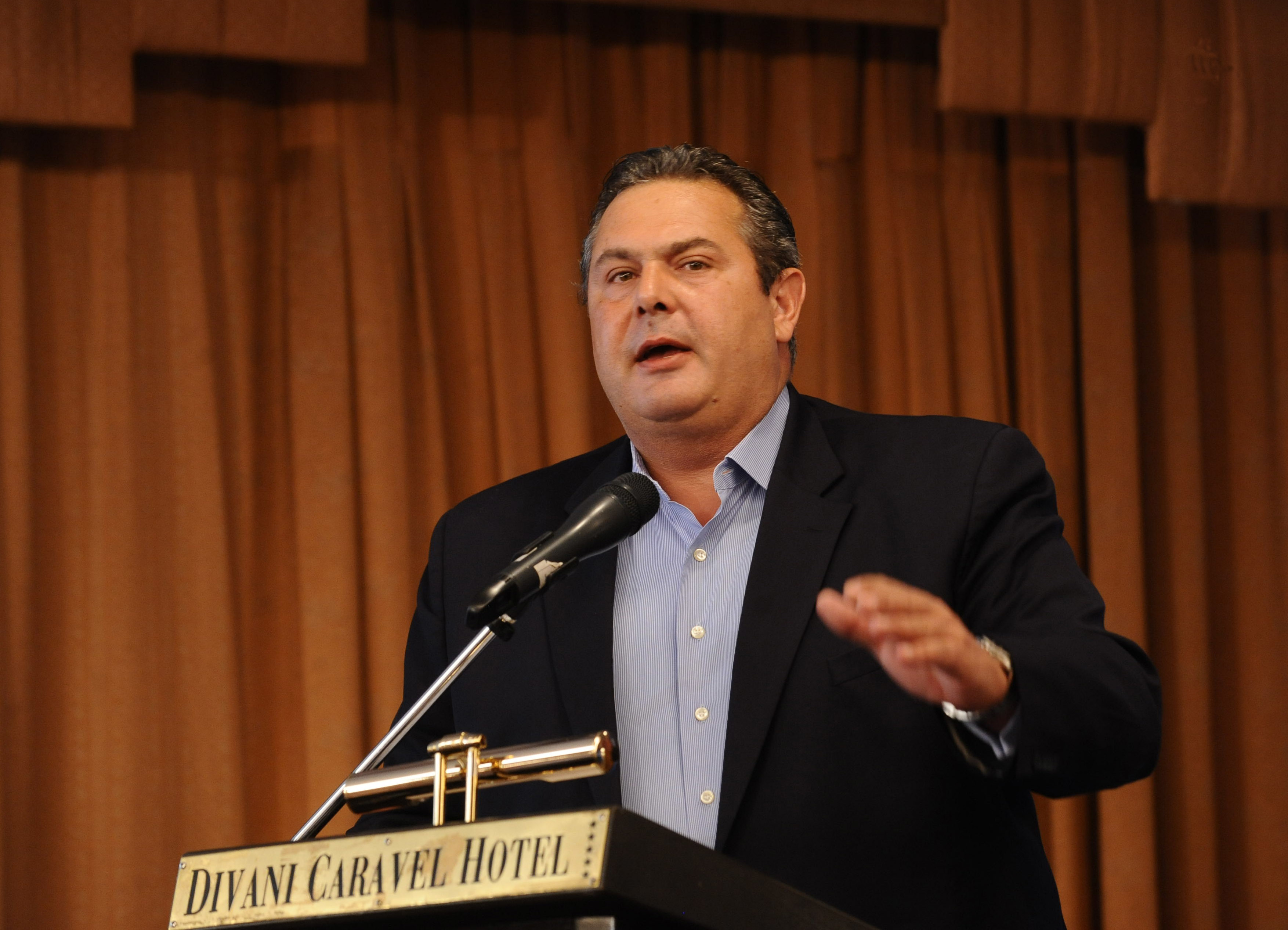 Καμμένος: Να προσευχηθούμε για την απελευθέρωση της πατρίδας μας από μια ξενοκίνητη χούντα