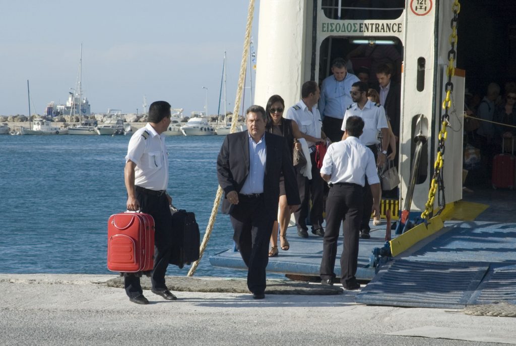 Αναχωρεί την Τετάρτη για Σίφνο ο Πάνος Καμμένος