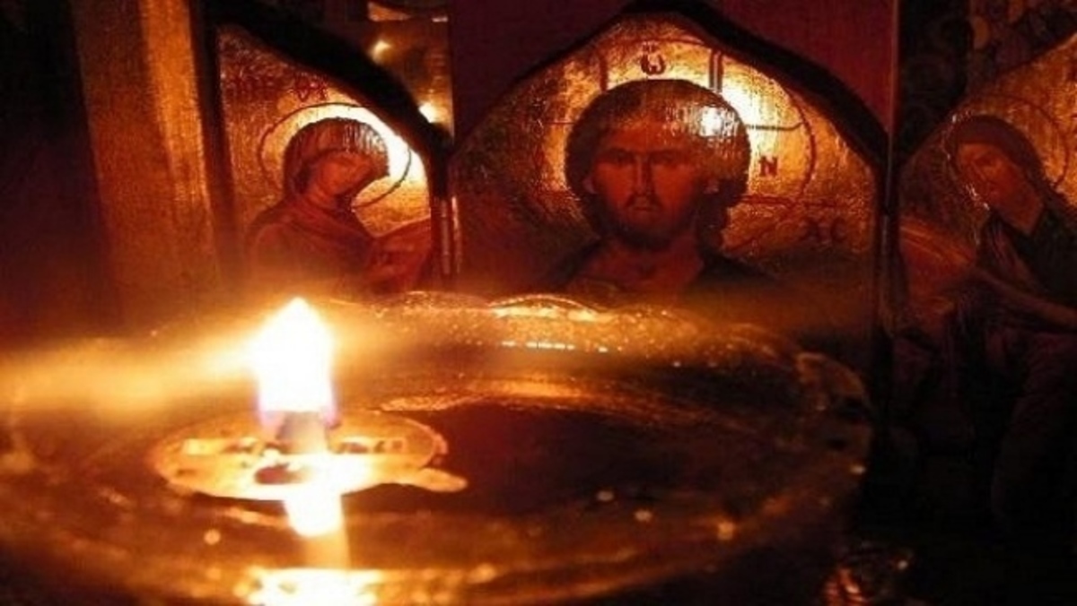 Καντήλι: Ξέρετε γιατί το ανάβουμε και τι συμβολίζει;