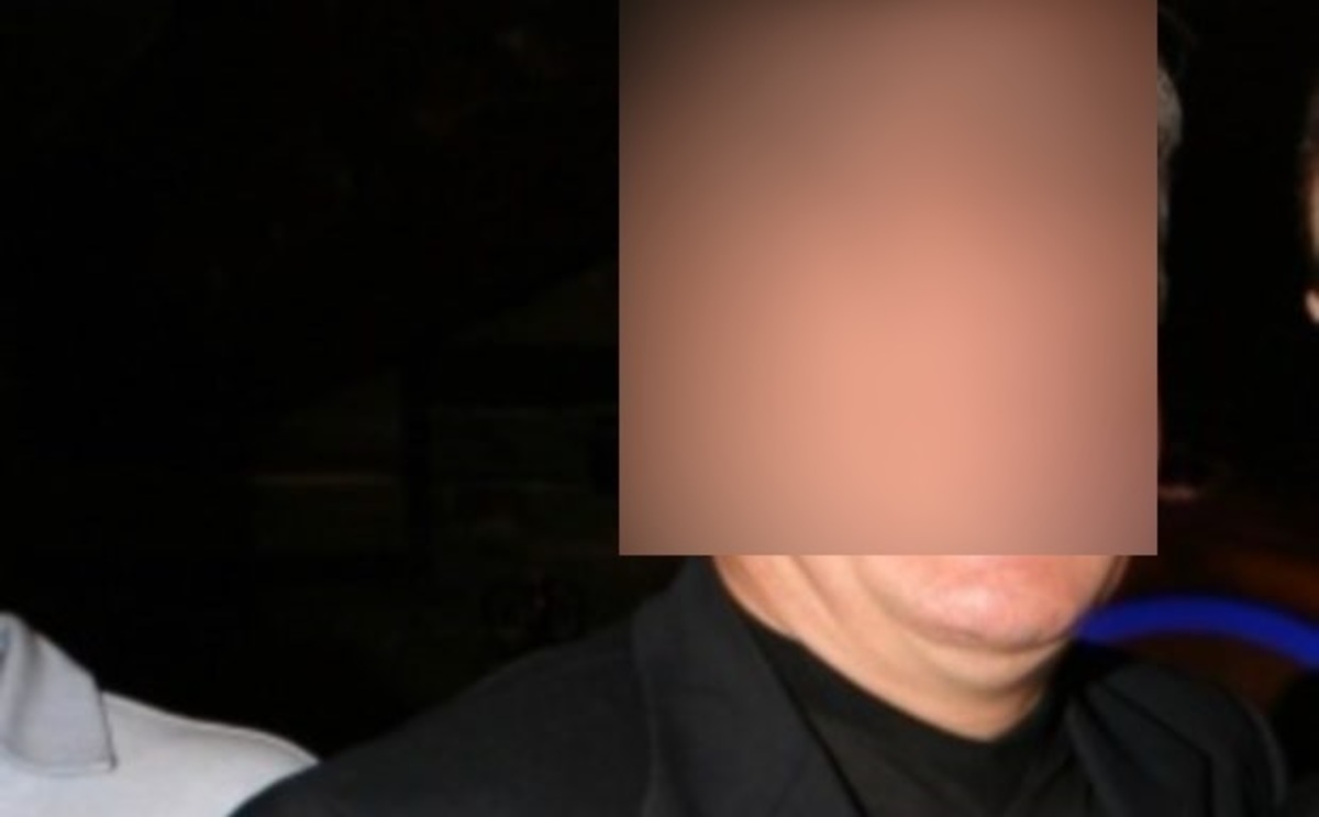 Πασίγνωστος Έλληνας ηθοποιός ετοιμάζεται να παντρευτεί την κατά 24 χρόνια μικρότερη σύντροφο του!