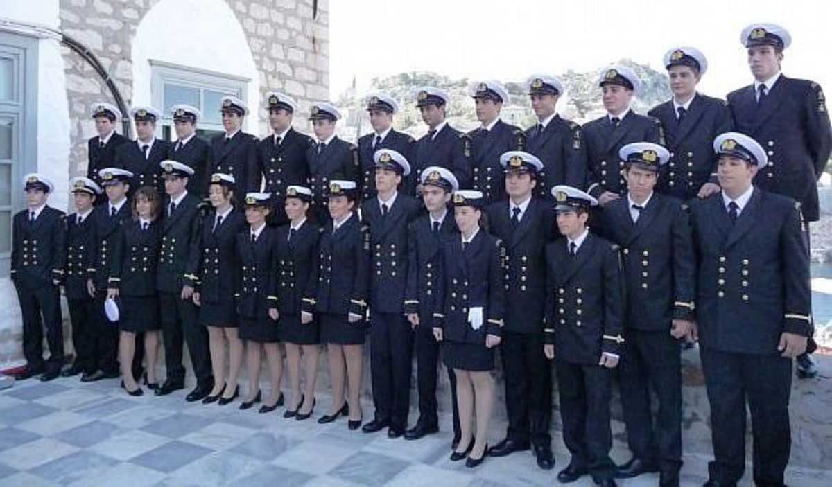 Η 22χρονη καπετάνισσα που σαρώνει τις ελληνικές θάλασσες! [pic]