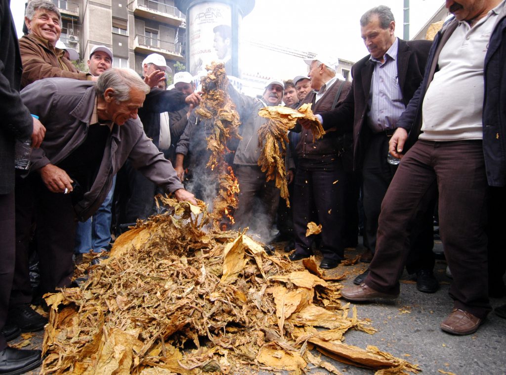 Πληρώθηκε το Μέτρο 144 που αφορά στους καπνοπαραγωγούς