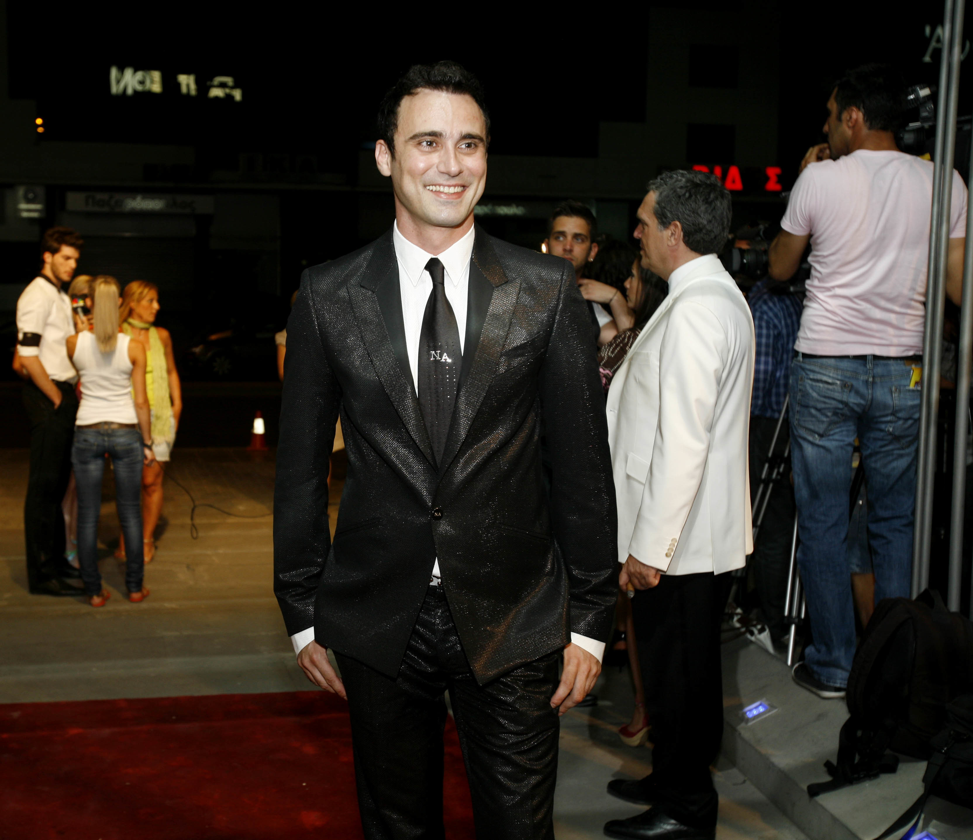 Ο Γιώργος Καπουτζίδης και οι  “αντι-τηλεοπτικοί” ρυθμοί του!