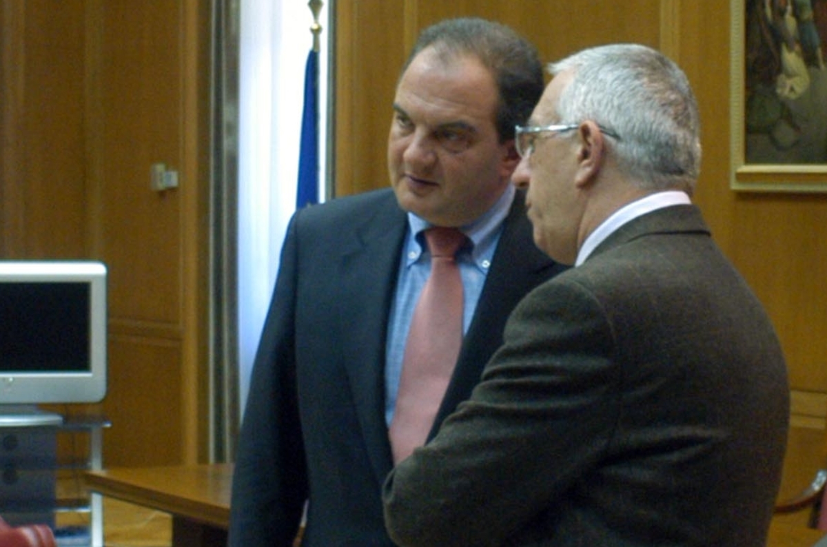 Ο άγνωστος διάλογος του Κώστα Καραμανλή με τον Νικήτα Κακλαμάνη για τον ΠτΔ