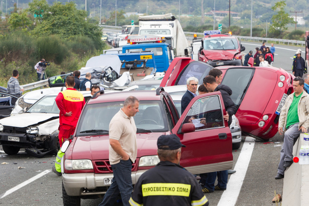Καραμπόλα με 4 νεκρούς στην Εγνατία Οδό – “Η νταλίκα πετούσε τα αυτοκίνητα σαν χαρτοπόλεμο” – Συγκλονίζουν οι μαρτυρίες οδηγών που έζησαν τον τρόμο