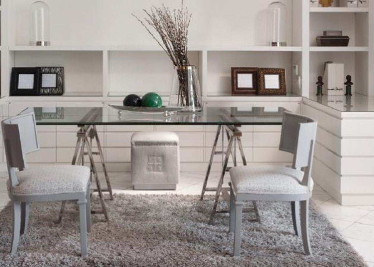 Επώνυμα έπιπλα με έκτπωση 60%!