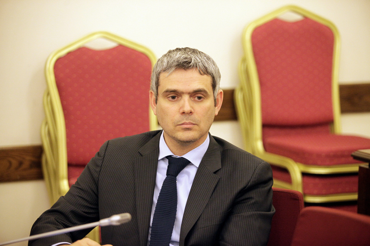 Καραγκούνης: «Κωλοτούμπα» ή δημοψήφισμα για δραχμή