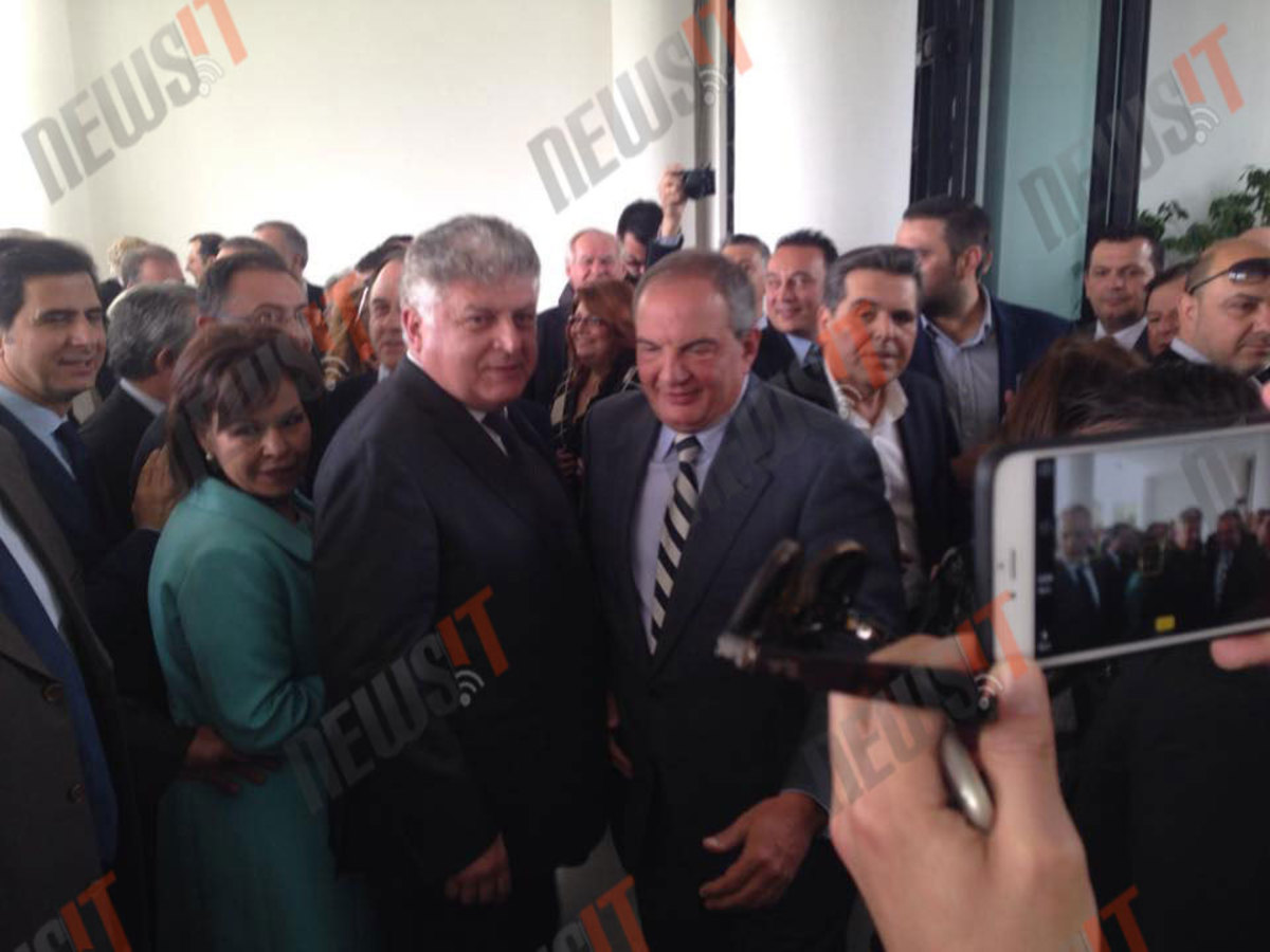 Ο Καραμανλής τους ενώνει (ακόμα): Ήταν όλοι εκεί για το ετήσιο μνημόσυνο του “Εθνάρχη”