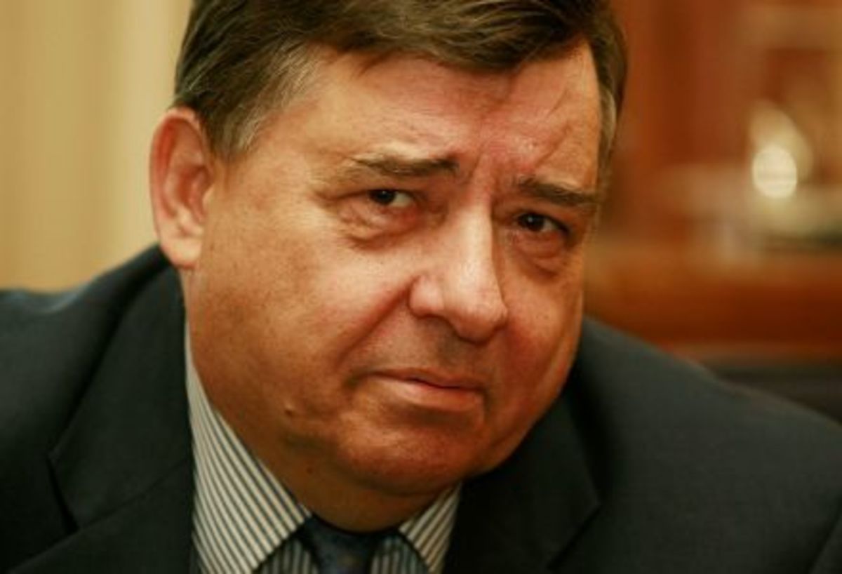 Αναστάτωση σε πτήση που επέβαινε ο Γιώργος Καρατζαφέρης!