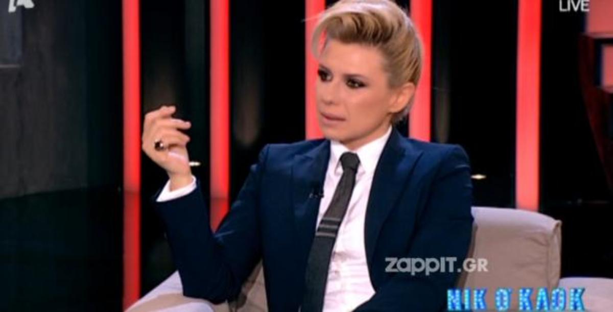 Η απάντηση της Καραβάτου για Σπυροπούλου και για τη συνάντηση στο θέατρο!