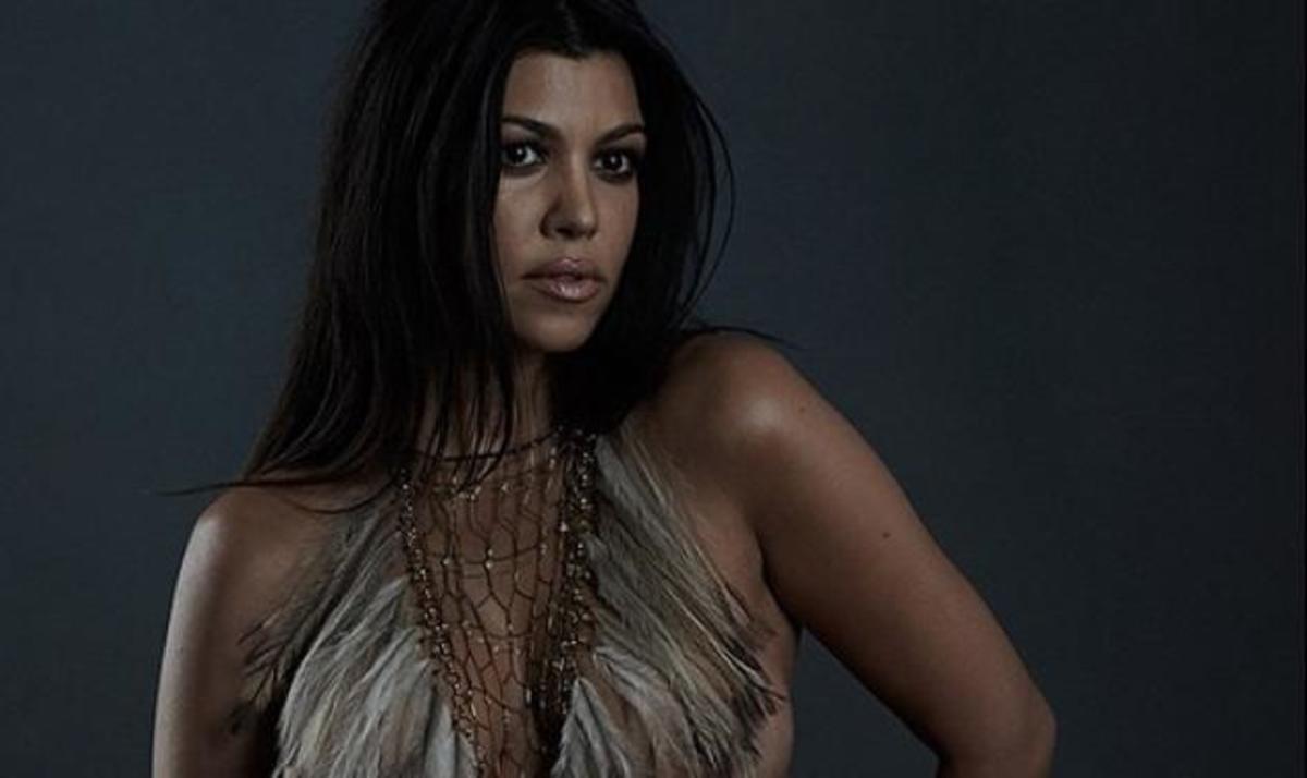 Kourtney Kardashian: Ποζάρει ολόγυμνη στον ένατο μήνα της εγκυμοσύνης της!