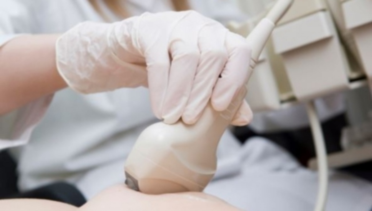 Καρκίνος μαστού: Για ποιες γυναίκες η μαστογραφία δεν είναι αρκετή