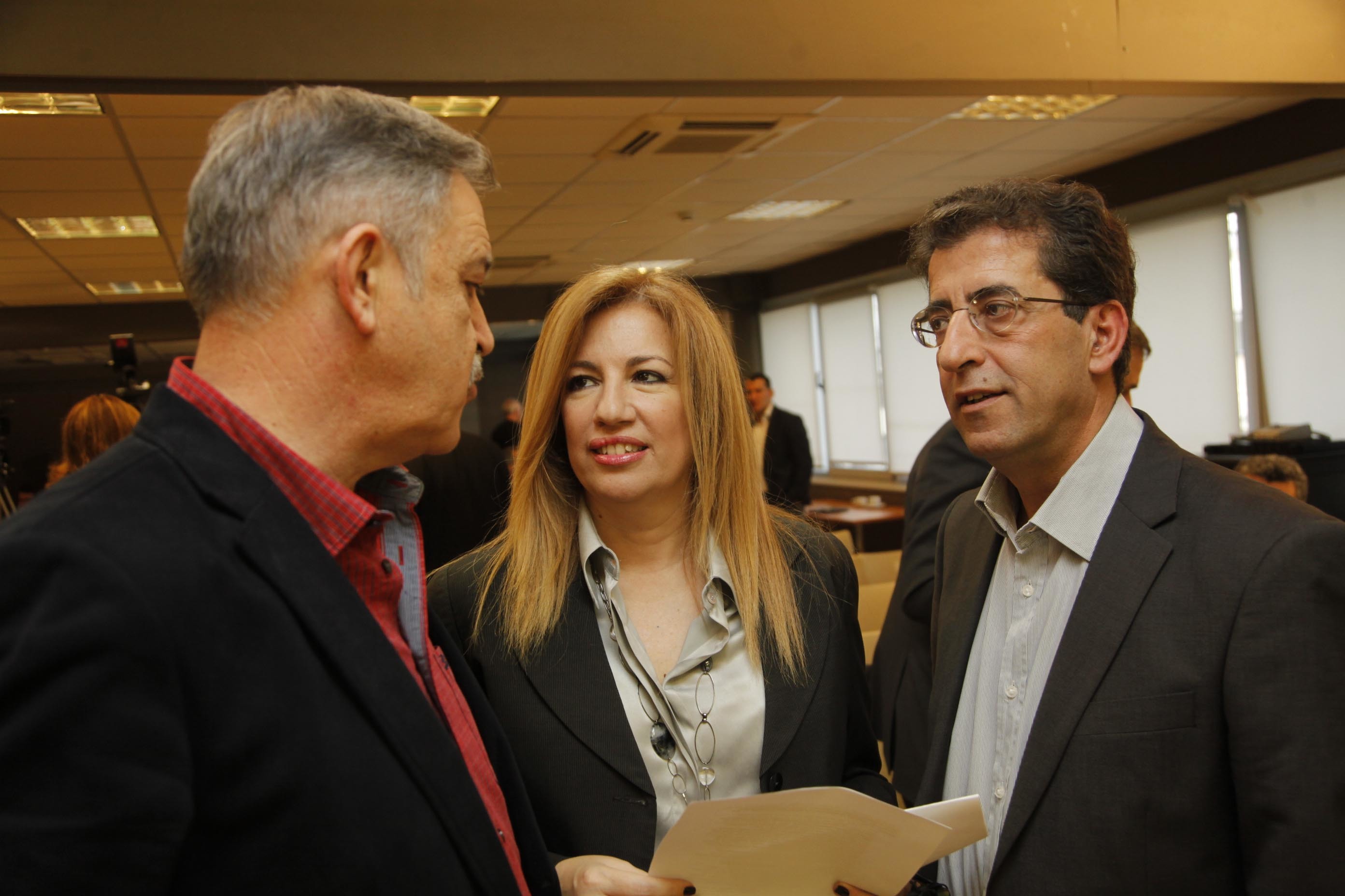 Κατηγορίες του Δ. Καρύδη προς ΣΥΡΙΖΑ ότι “κρυβόταν” πίσω από την επίθεση στον Βενιζέλο, στην Κρήτη