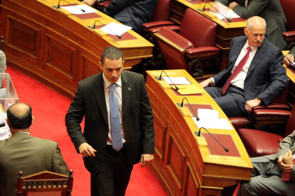 Ο Η. Κασιδιάρης μιλά για τον Αριστοτέλη και δεσμεύεται