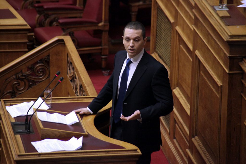 Σάλος στη Βουλή! – Οκτώ βουλευτές των ΑΝΕΛ κατά της άρσης ασυλίας Κασιδιάρη, μετά το χυδαίο παραλήρημα! “Αθώωσαν” Παναγιώταρο, Μπαρμπαρούση, Μπούκουρα
