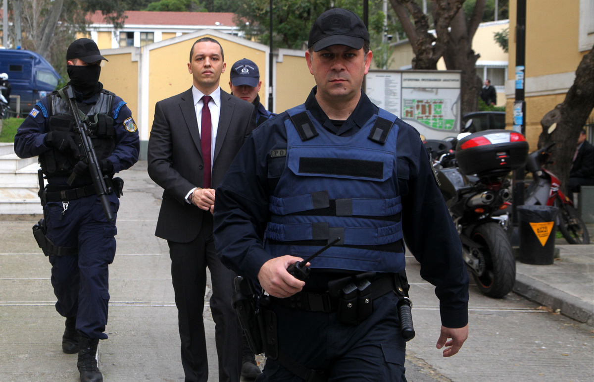 Προκλητικός ο Κασιδιάρης: Θα ζητούσα συγγνώμη αν δεχόμουν μία συγγνώμη