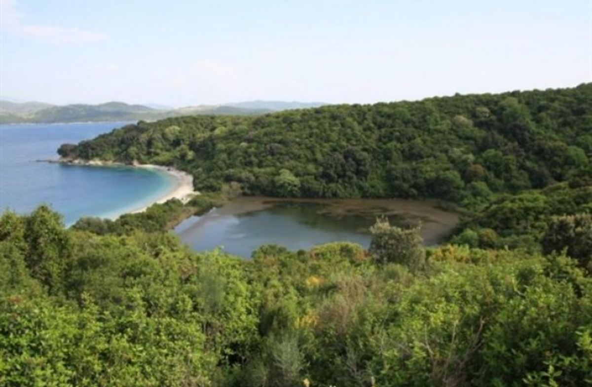 Δόθηκε σε Αμερικανούς η Κασσιόπη στην Κέρκυρα