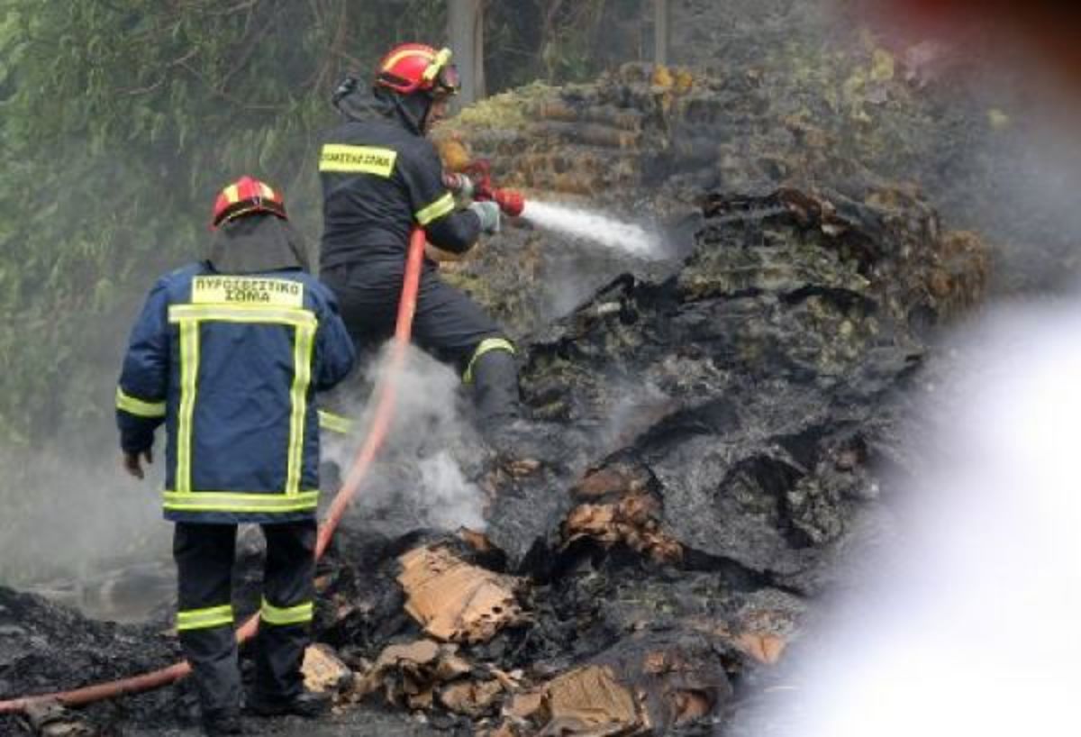 Κρήτη: Πανικός από φωτιά στο αεροδρόμιο Καστελίου