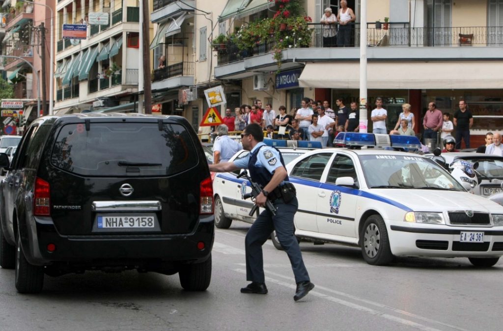 Ανθρωποκυνηγητό για τη σύλληψη των δραστών εξαπέλυσε η αστυνομία - ΦΩΤΟ EUROKINISSI