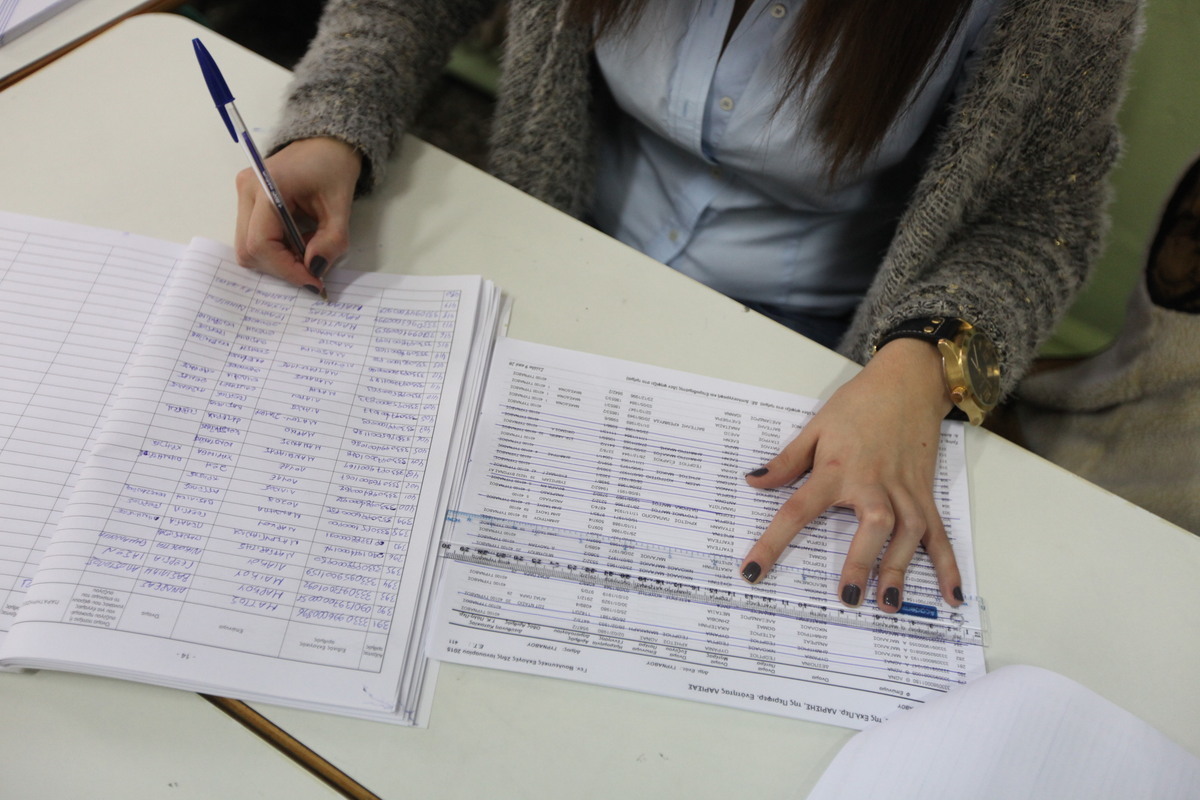 Σταυροί: Ποιοι εκλέγονται στις μεγάλες περιφέρειες