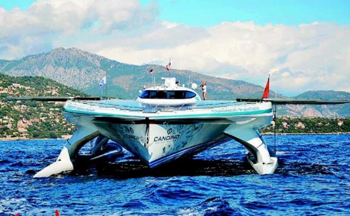 Η φωτογραφία του Καταμαράν που δημοσιεύτηκε στα ΝΕΑ