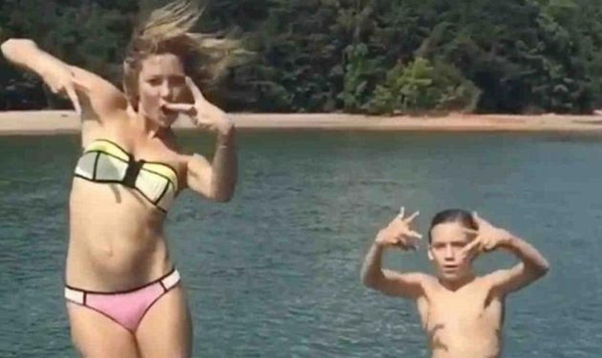 Kate Hudson: Τρέλανε κόσμο κάνοντας βουτιές με το σέξι μπικίνι της