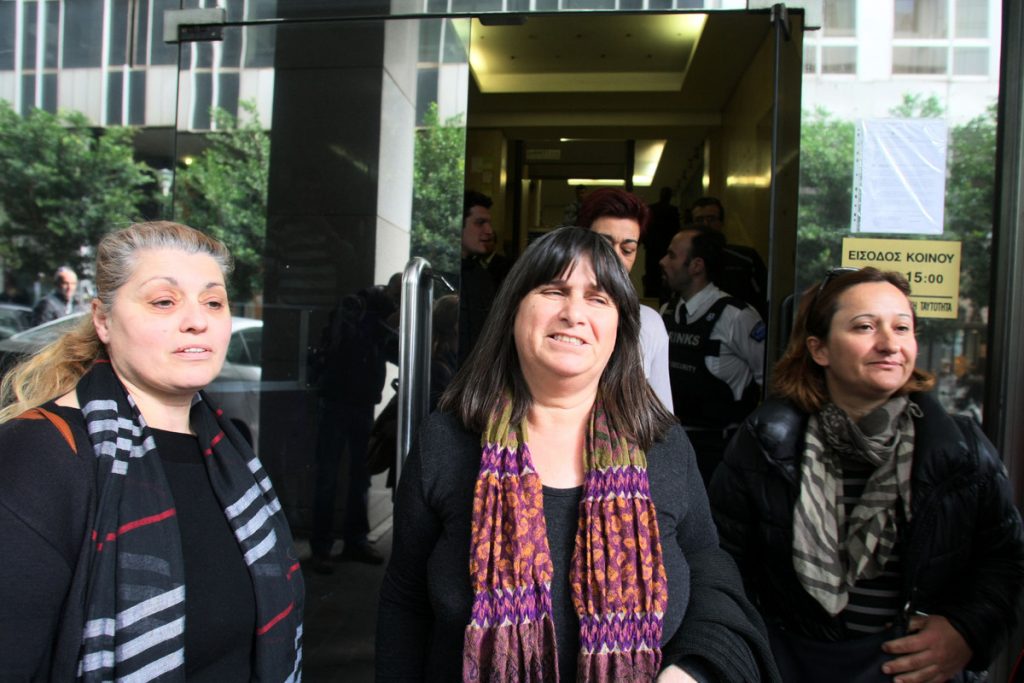 Τι είπε ο Γ. Βαρουφάκης στις απολυμένες καθαρίστριες – BINTEO