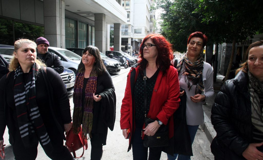 Βαρουφάκης: «Πάμε για συμφωνία λύτρωση» – Το μήνυμα στις καθαρίστριες