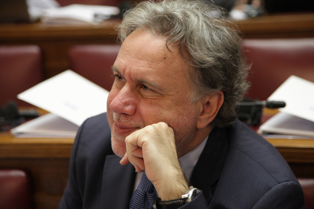 Κατρούγκαλος: Σε ένα μήνα το νομοσχέδιο για αξιολόγηση στο Δημόσιο