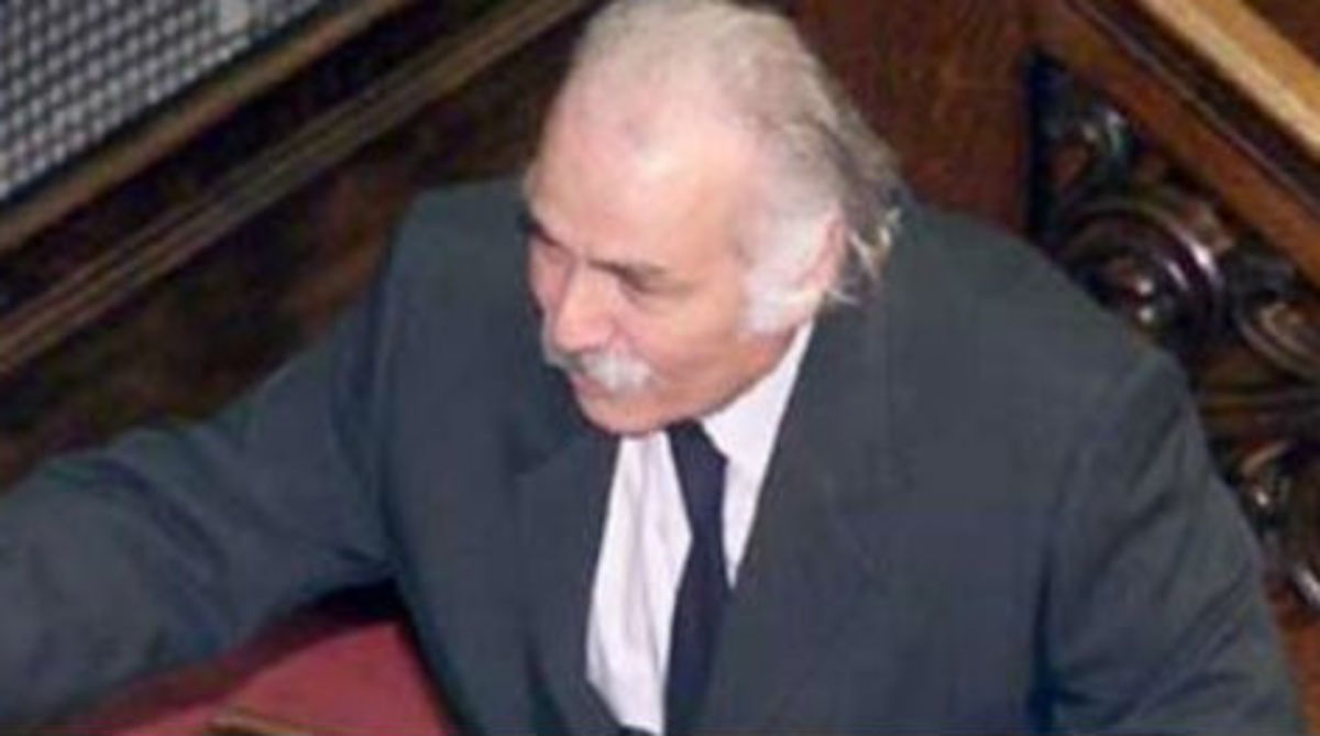Πέθανε ο βουλευτής Θόδωρος Κατσίκης