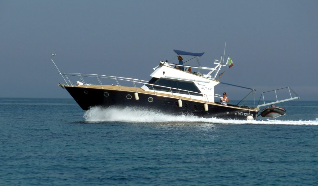 Χαλκιδική: Έμεινε από καύσιμα μεσοπέλαγα