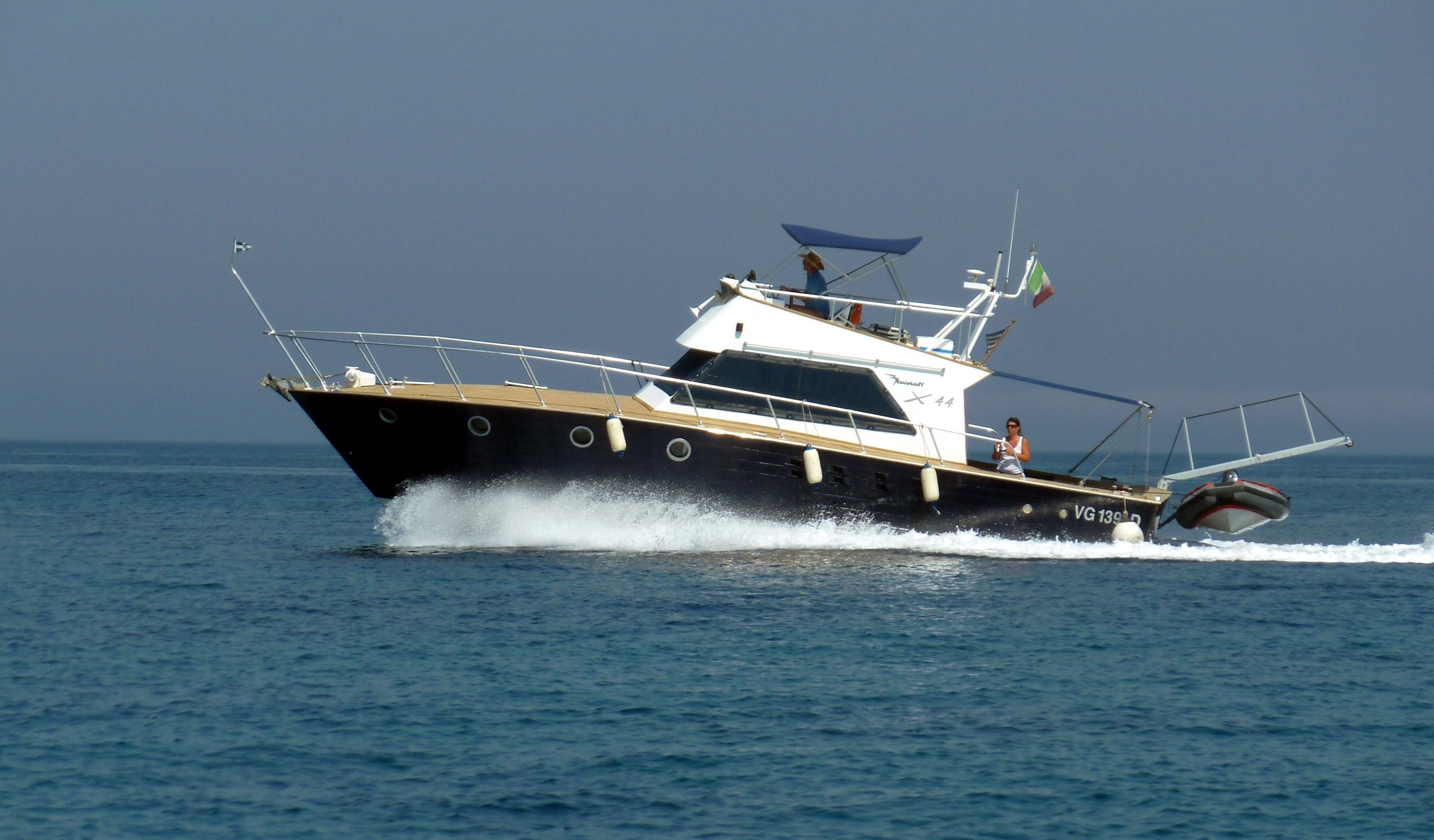 Χαλκιδική: Έμεινε από καύσιμα μεσοπέλαγα