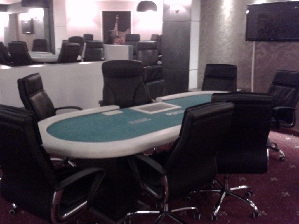 Νέο “μίνι καζίνο” εντοπίστηκε στο Περιστέρι – ΦΩΤΟ