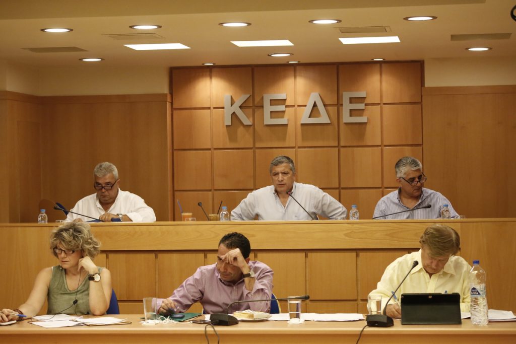 Σήμα κινδύνου από τους δήμους για το ΕΣΠΑ – Καταρρέουν όλα τα έργα